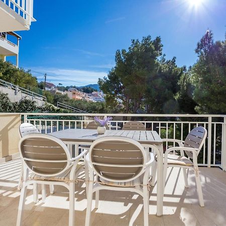 Apartments By The Sea Duce, Omis - 946 المظهر الخارجي الصورة