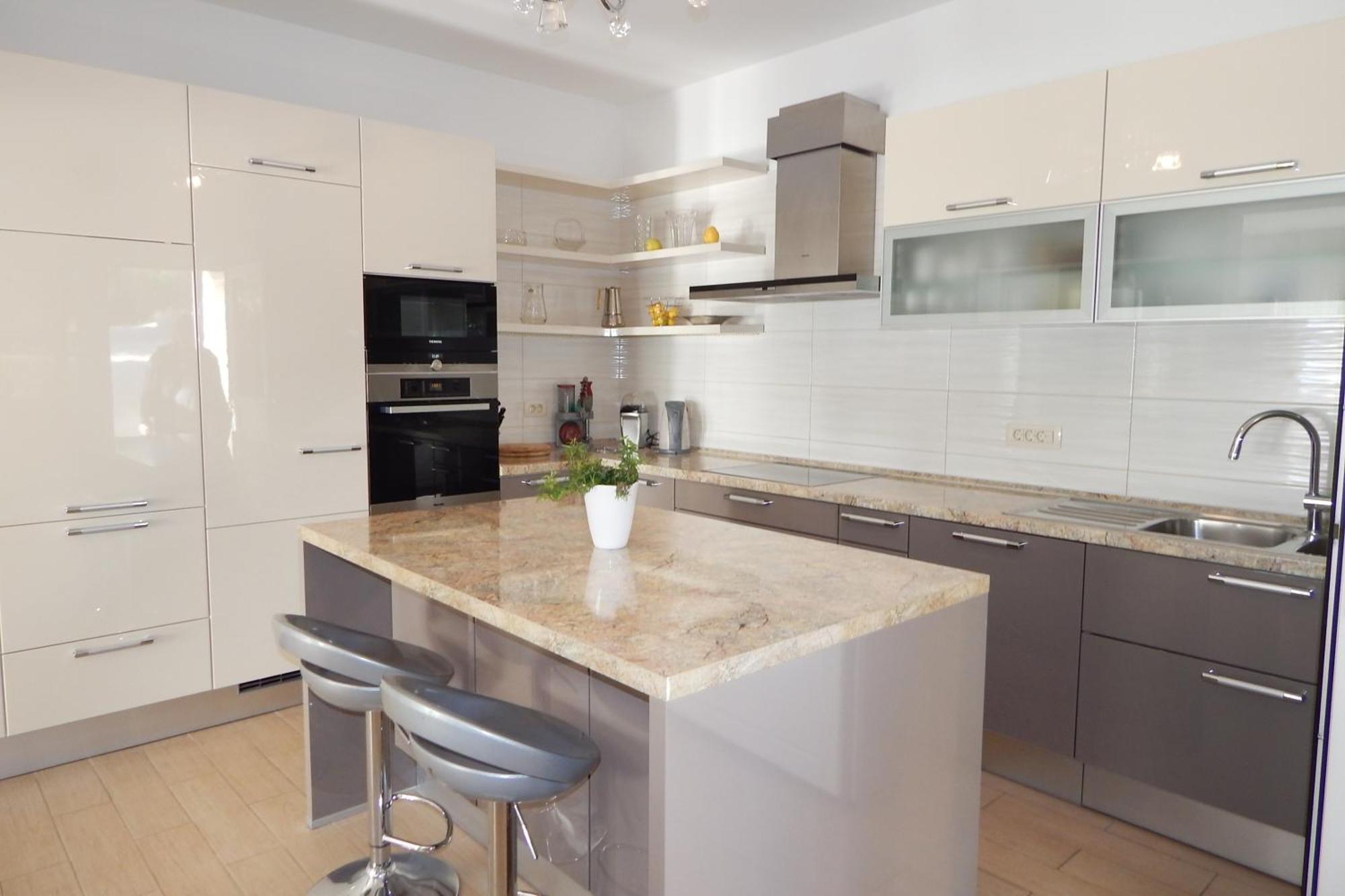 Apartments By The Sea Duce, Omis - 946 المظهر الخارجي الصورة