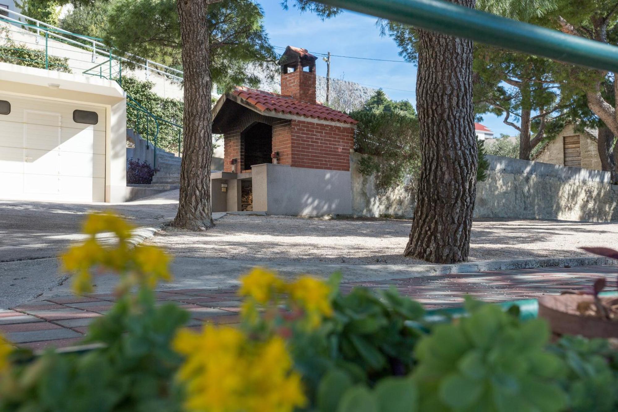 Apartments By The Sea Duce, Omis - 946 المظهر الخارجي الصورة