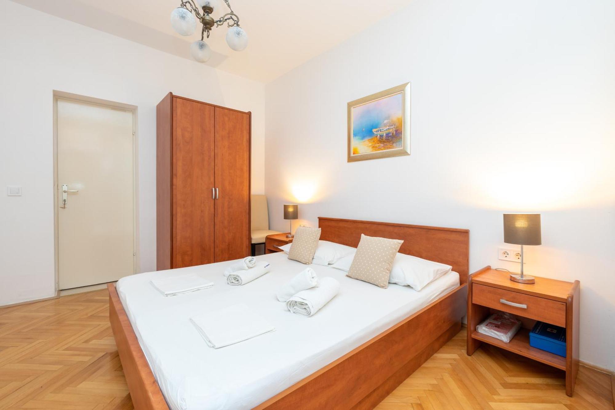 Apartments By The Sea Duce, Omis - 946 الغرفة الصورة