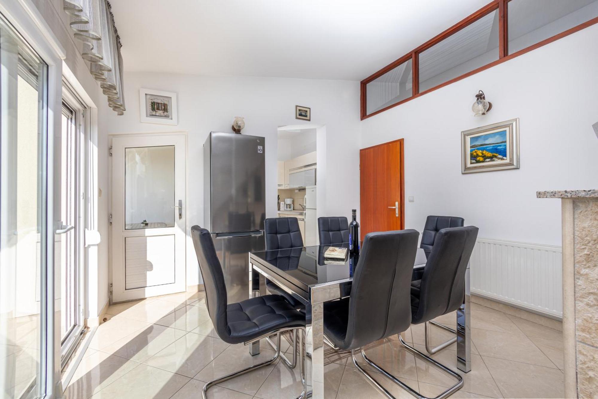 Apartments By The Sea Duce, Omis - 946 الغرفة الصورة